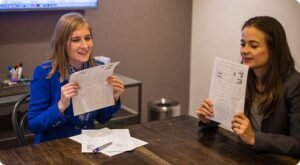 How Can Global Leaders Empower Diverse Teams to Communicate Clearly?